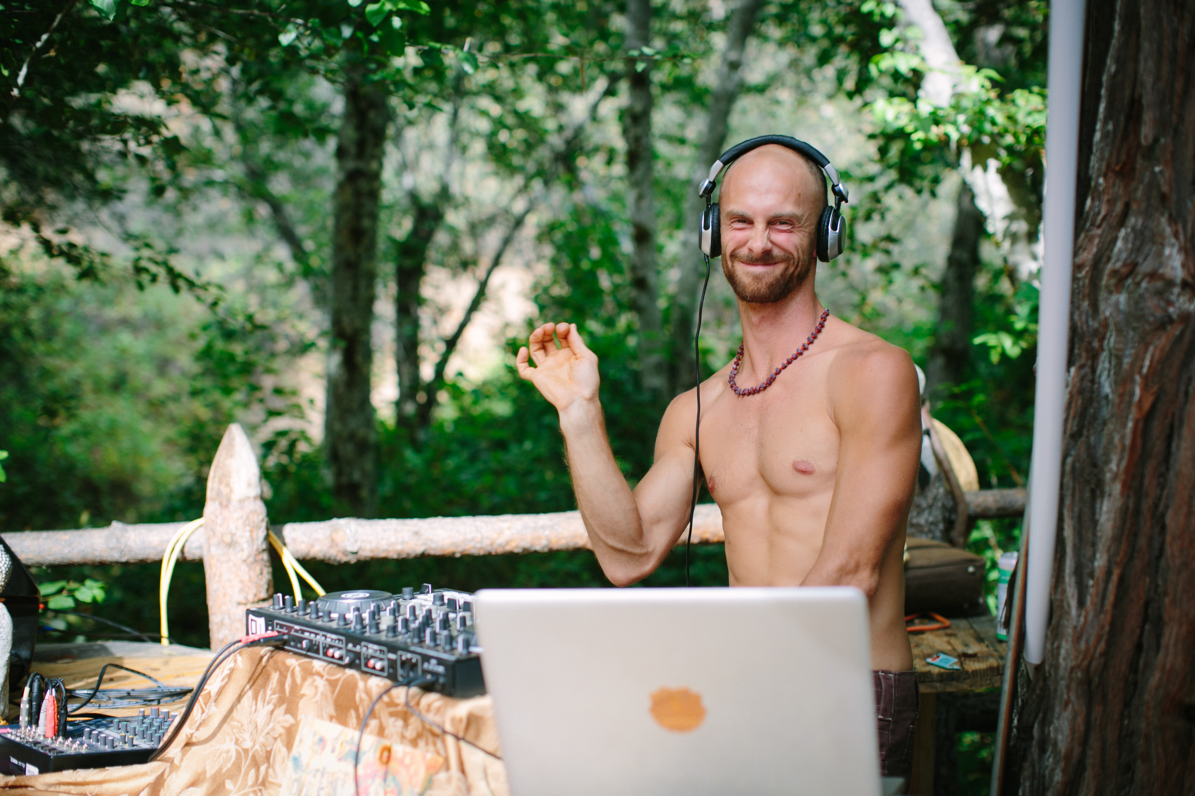Smiley DJ